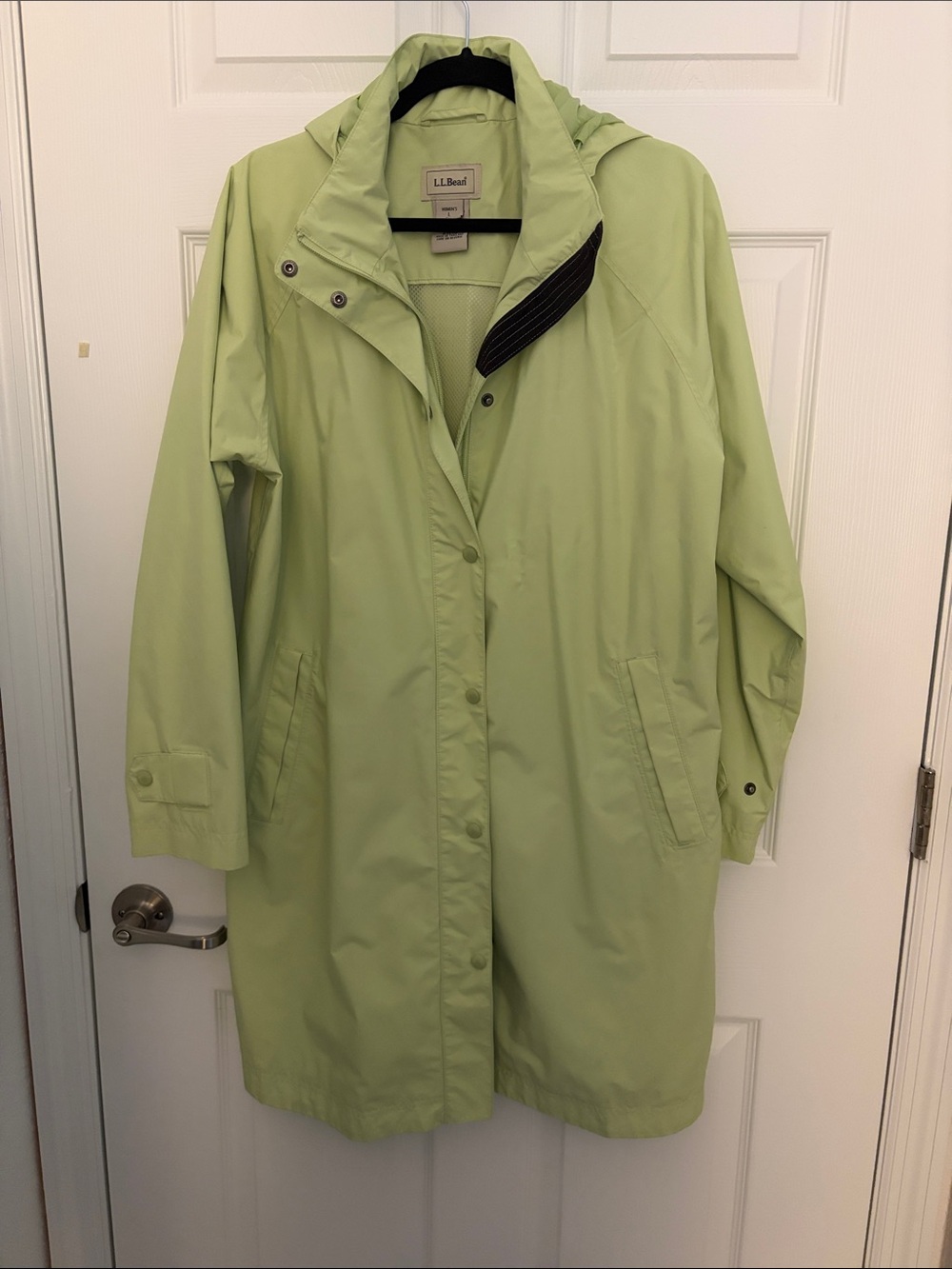 L.L. Bean Women's Pale Green Hooded Trench Coat